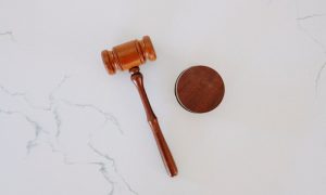 Tingey injury law firm 6sl88x150xs unsplash 1000x600.jpg