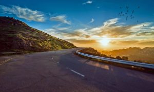 Winding road 1556177 1280 1000x600.jpg