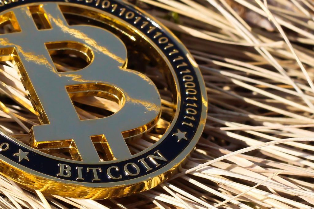 Bitcoin ge2c4ccb06 1280.jpg