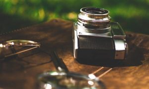 Camera 2598507 1280 1000x600.jpg