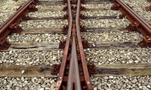 Track 2906667 1280 1000x600.jpg