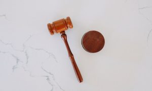 Tingey injury law firm 6sl88x150xs unsplash 1000x600.jpg