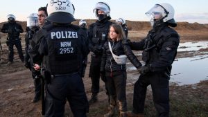 230117115638 greta thunberg detained 011723.jpg