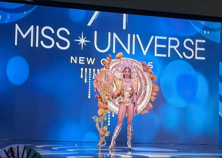 Miss universe 1.png
