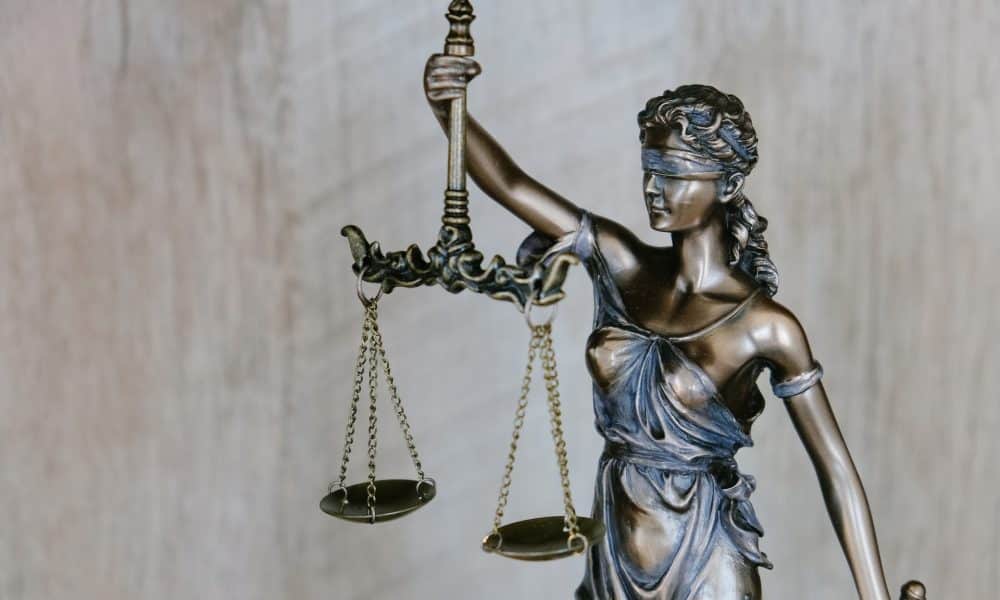 Tingey injury law firm dzpc4uy8zty unsplash 1000x600.jpg