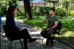 Erin burnett e zelensky.jpg