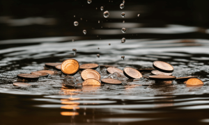 Ambcrypto coins making a ripple in a pool of water 178c89bc 342c 4662 981f ea4a157664c0 1000x600.png