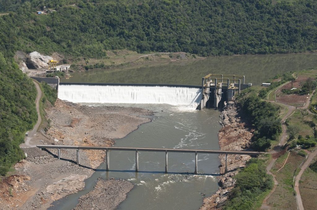 Barragem 14 De Julho Set 11 La Ferreira.jpg