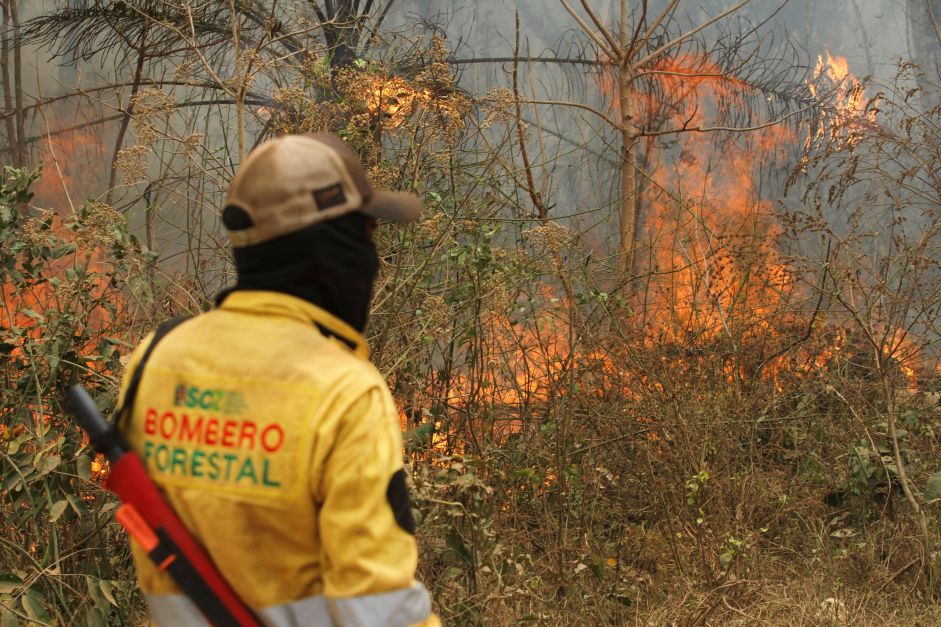 2024 09 23t181919z 1 Lynxmpek8m0lu Rtroptp 4 Bolivia Wildfires.jpg