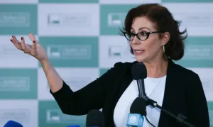 Depoimento de Carla Zambelli já tem data marcada