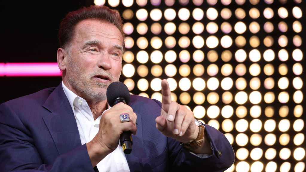 Arnold Schwarzenegger Cnn E1647654868394.jpg