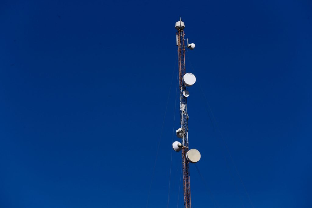 STF invalida cobrança de taxa para instalação de torres de telefonia