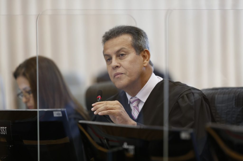 TST rejeita pedido de empregado para unificar contratos de trabalho