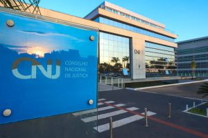 Juízes federais pedem ao CNJ equiparação de salarial com Ministério Público da União