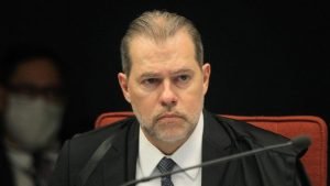STF reconhece o direito de servidores de quatro estados à licença parental