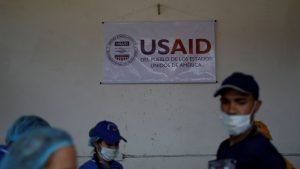 2025 01 28t131803z 1 Lynxnpel0r0ii Rtroptp 4 Usa Trump Aid E1738791735955.jpg