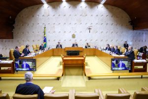 Guardas municipais podem fazer policiamento urbano, decide STF