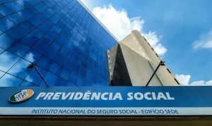 STF rejeita acumulação de auxílio suplementar com aposentadoria por invalidez concedida após 1997