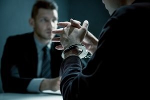 Projeto de lei quer autorizar gravação de advogados e presos ligados ao crime organizado
