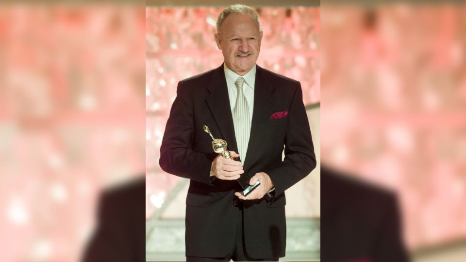 Gene Hackman Recebe Globo De Ouro.jpg