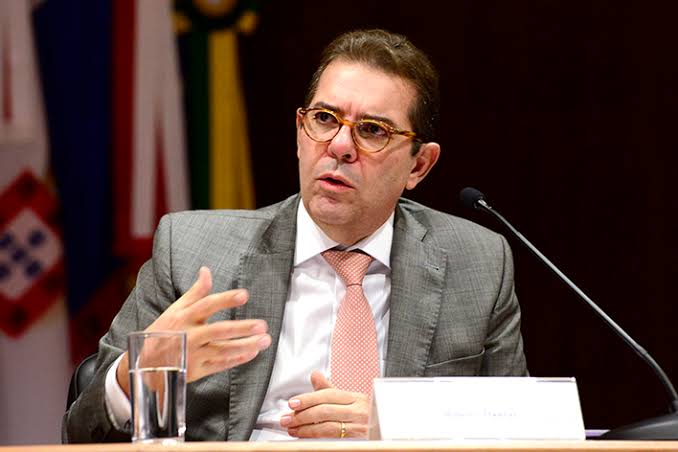 STJ reduz pena de condenado por tráfico de ecstasy