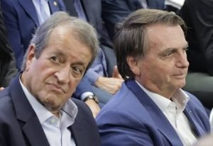 Valdemar Costa Neto pede para STF revogar proibição de contato com Bolsonaro