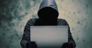Justiça mantém condenação de homem por stalking contra ex-empregador