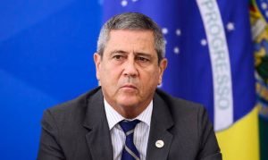 STF autoriza 24 congressistas a visitar general Braga Netto na prisão