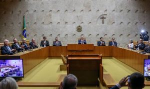 Câmara aprova urgência de projeto para criar cargos comissionados no STF