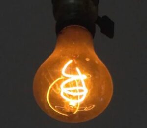 Empresa de energia é condenada por corte indevido no fornecimento a consumidora
