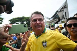 Bolsonaro acompanha depoimentos no STF sobre tentativa de golpe; Moraes conduz primeiras oitivas do “núcleo 1”