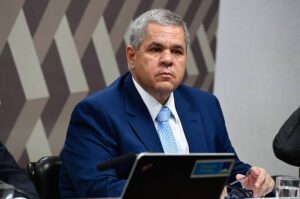 TST aplica sanções a advogados por uso de jurisprudência falsa em recursos