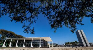 STF reconhece constitucionalidade de indulto natalino para condenados com pena de até cinco anos