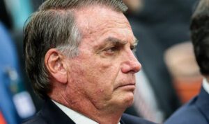 Bolsonaro nega à PF ter entrado em contato com autoridades dos Estados Unidos para solicitar sanções