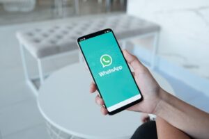 Justiça de SP determina que Meta forneça IMEI de celular usado em golpe no WhatsApp